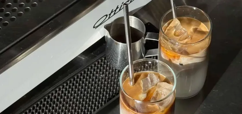Coffee Walk 🐻☕🧁