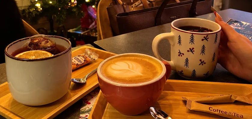 Coffee Walk☕️🎄
